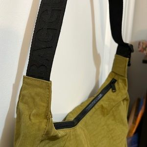 Green Baggu Sling Bag